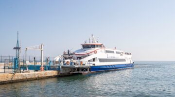 Seferlere Güzelbahçe – Foça rotası da eklendi