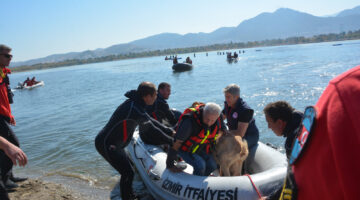 İzmir’de afet tatbikatı