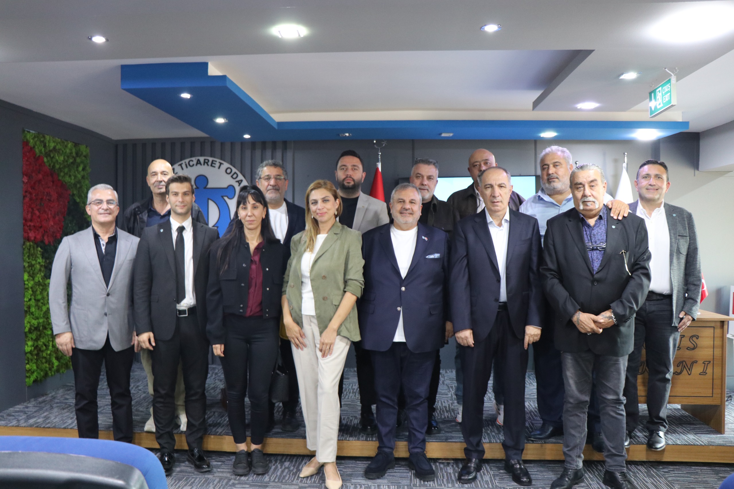 İMEAK DTO Aliağa Şubesi’nde Görev Dağılımı Tamamlandı