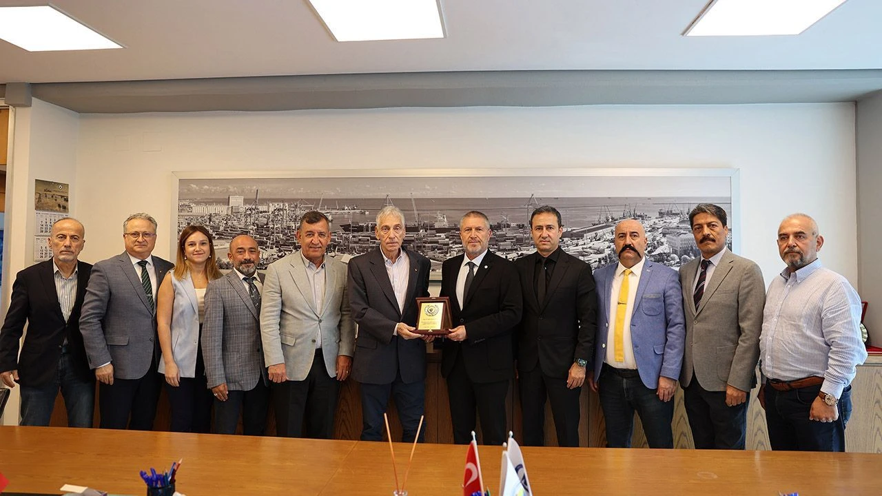 Mersin Deniz Ticaret Odası’nda devir teslim töreni